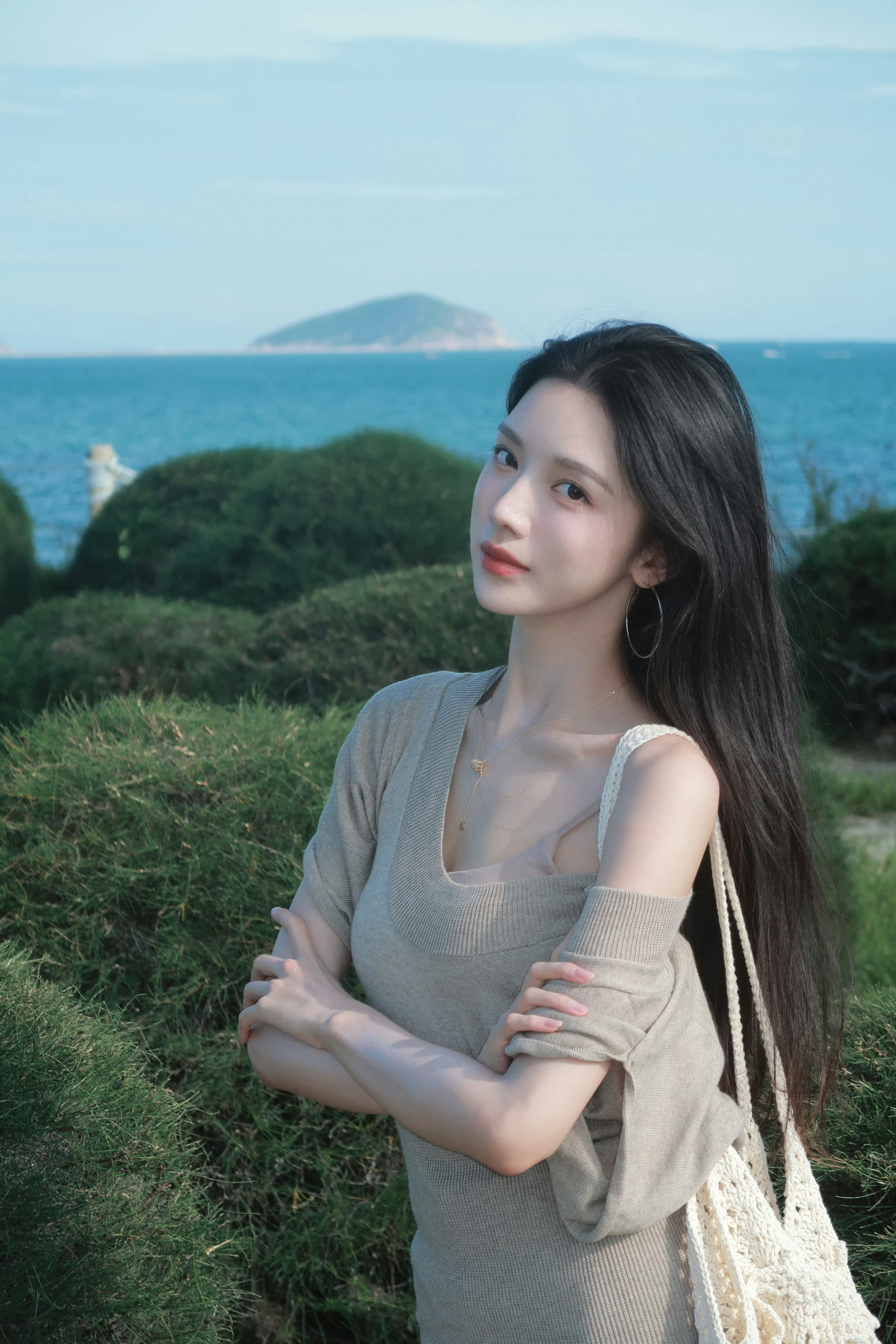 肖雨🍀海边碎片，风过青香​​​