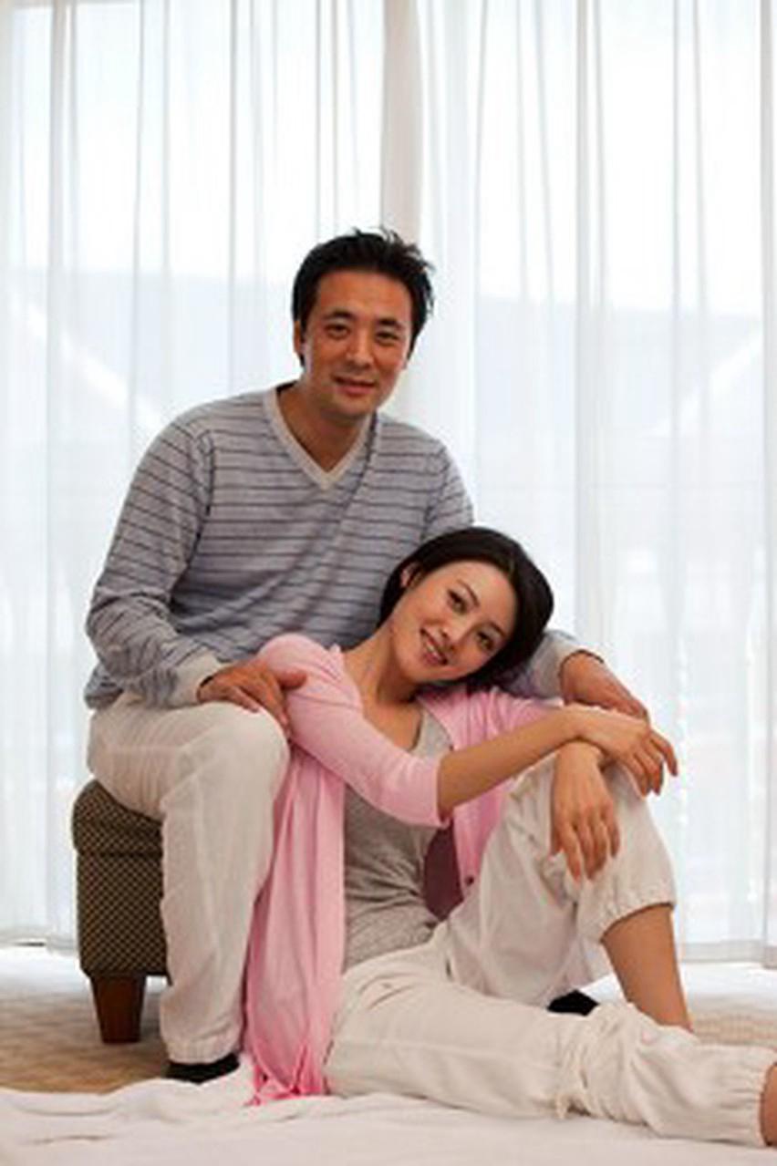 老辈劝诫：中年后别和老伴分床，不是矫情，是过来人的清醒身边不少夫妻到了中年，