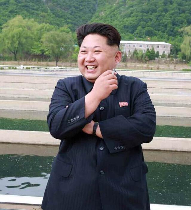 朝鲜是没人敢动的国家！卡塔尔事件告诉世界一个道理，你再有钱没有武器也是任人宰割的