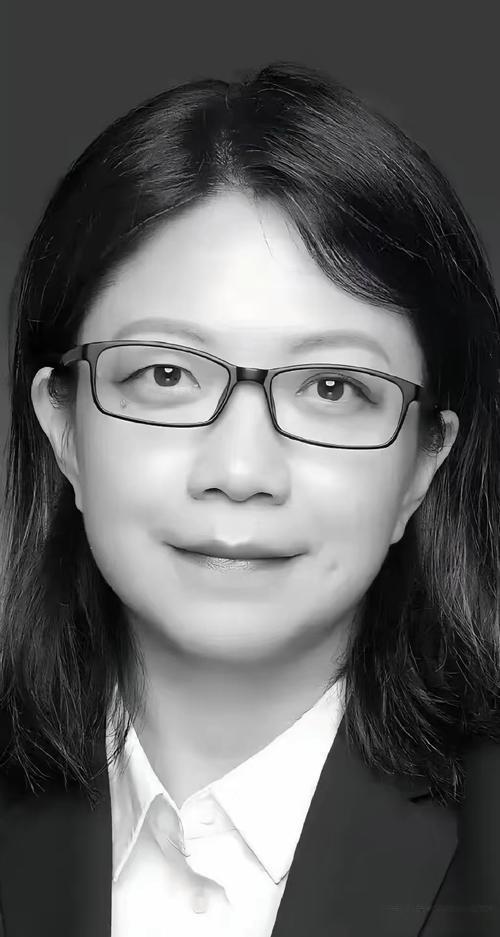 3月24日下午5点19分，江苏省人民医院病房里，57岁的严红停止了呼吸。二十多年