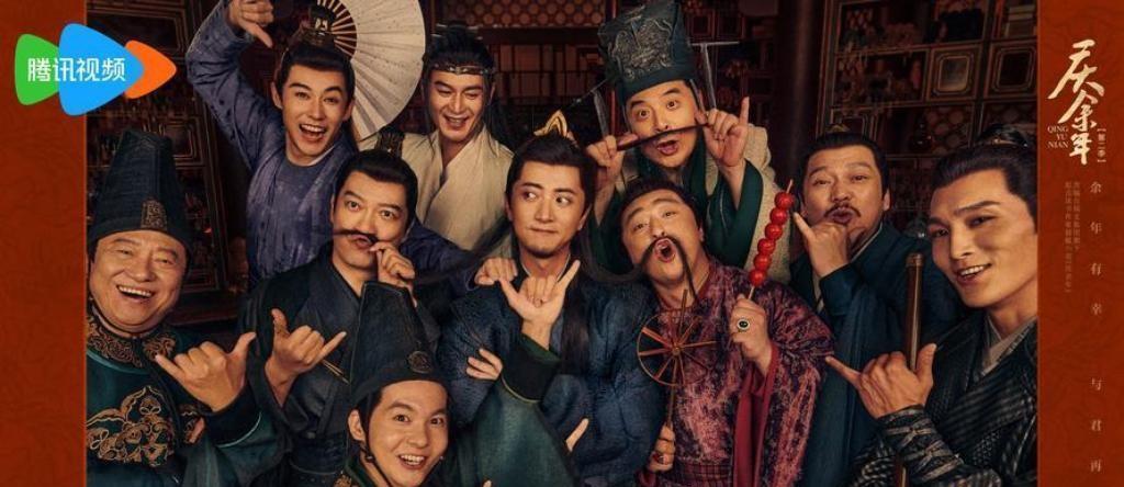 你发现没，最危险的领导，从来不对你发火。他笑着给你画最大的饼，拍着肩膀说“你是