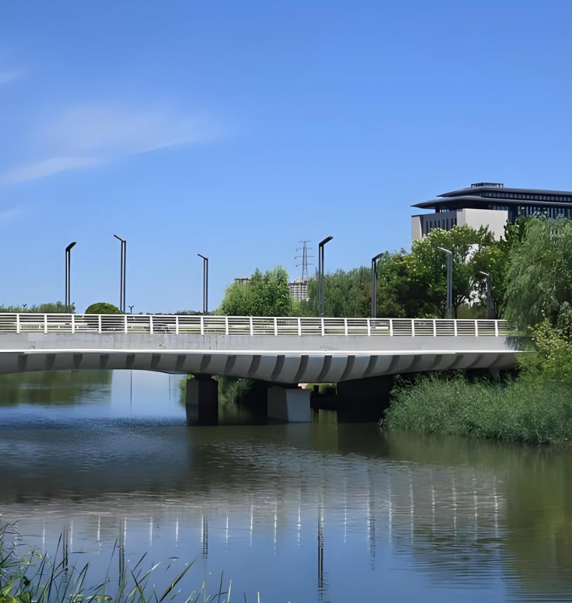 我完全用自己的经历总结了普通人活出真我的几个表现：1，重要的忙不会找人帮，因为