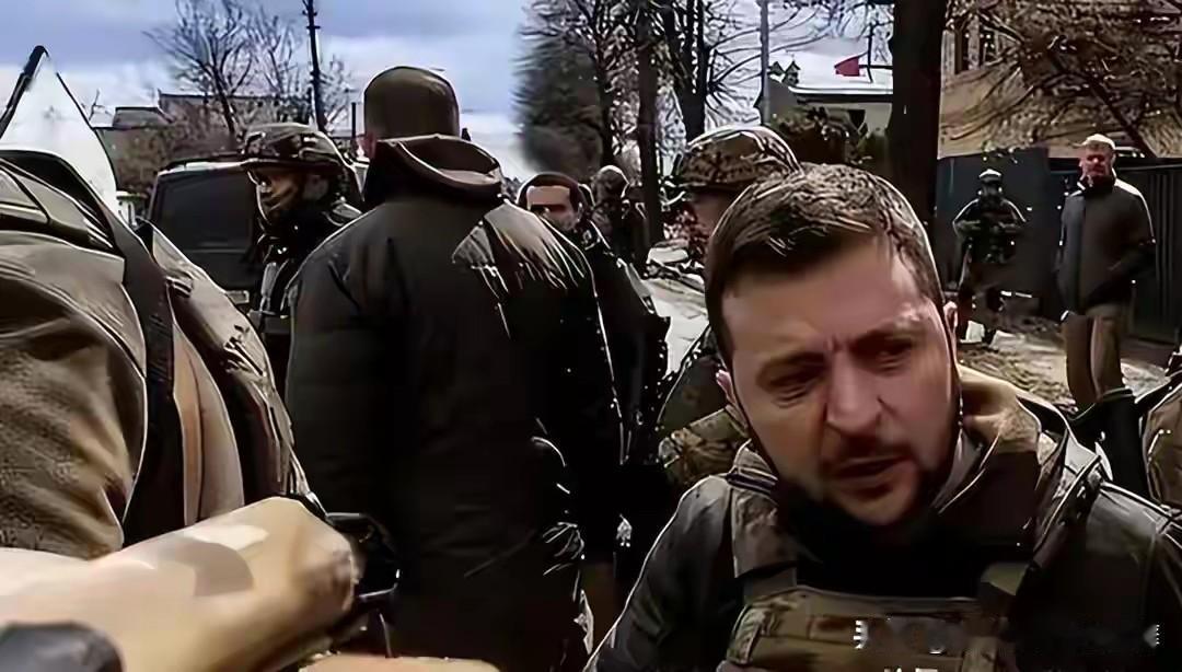 俄乌打了三年，打穷了三个国家，富了三个国家，中国也在其中俄乌冲突从2022