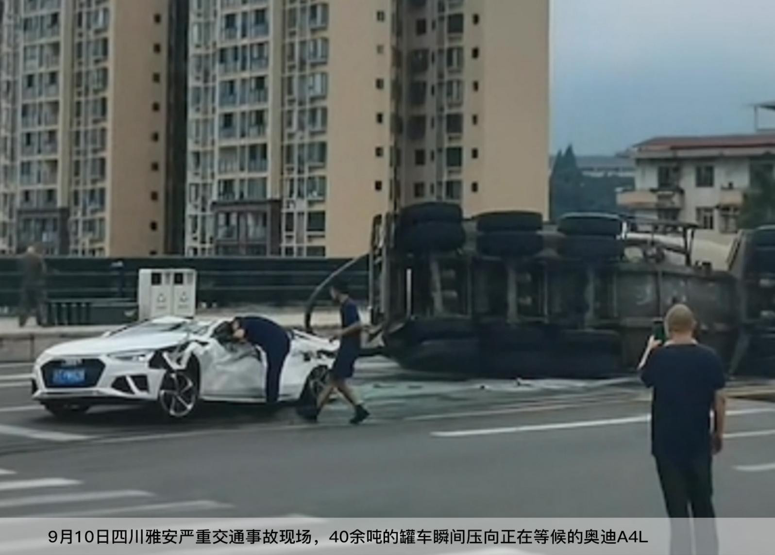 从一见钟情到生死相依，买你，一汽奥迪，是他们最无悔的选择9月17日，一汽奥迪再次