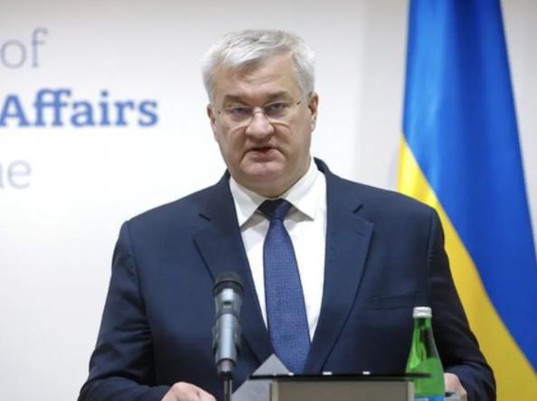 乌克兰外长曾放话：乌克兰愿结束战争，但美国必须对中国实施严厉制裁！根据乌克兰媒体