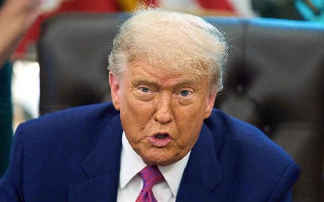 中国不忍了、特朗普也不忍了！ 中美欧情况有变！ 平时要么是中美俩掰手腕，