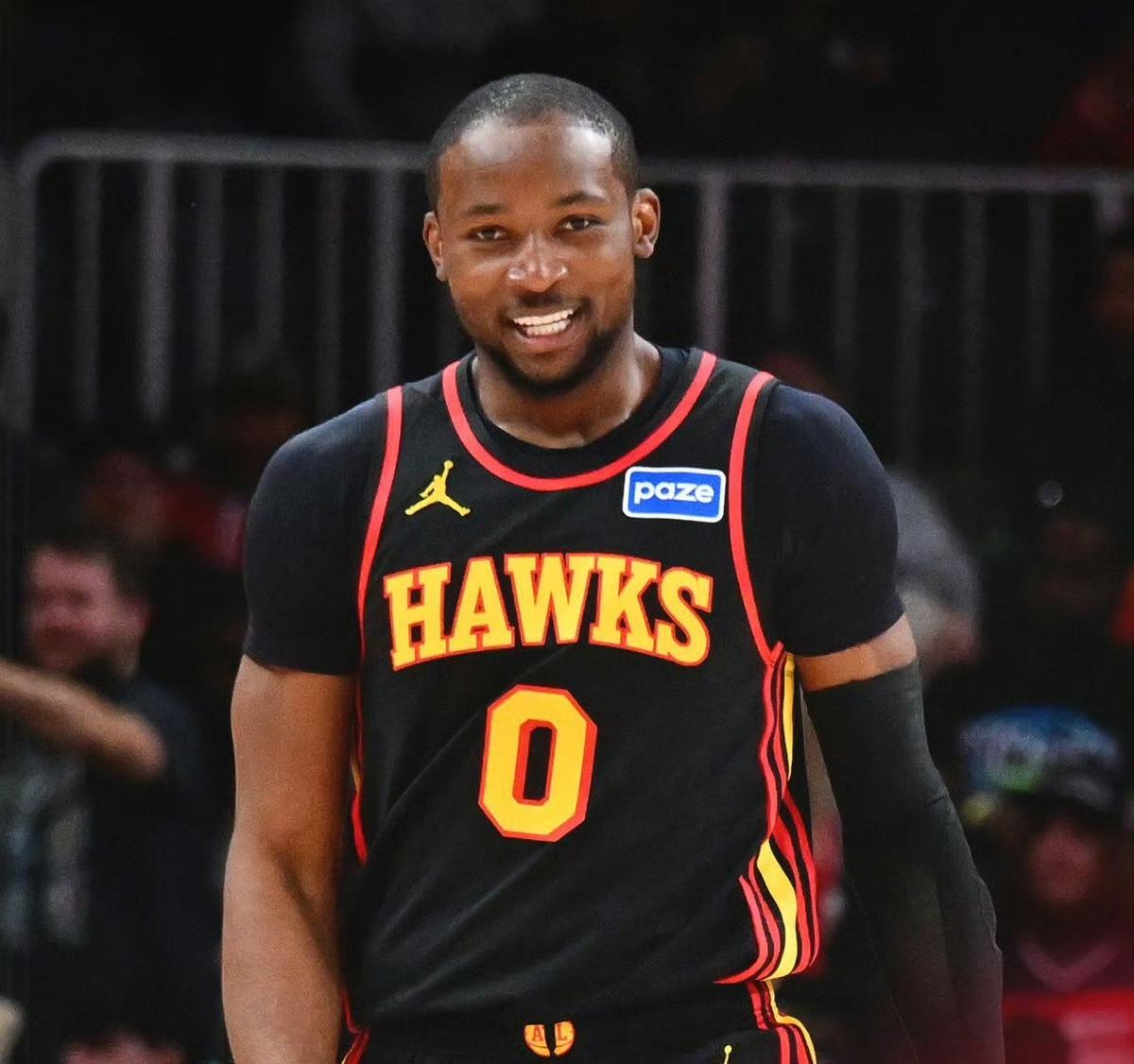 老鹰大胜开拓者豪取4连胜，谢谢勇士送来库明加！全民皆兵，奥孔武开局4记三分“军