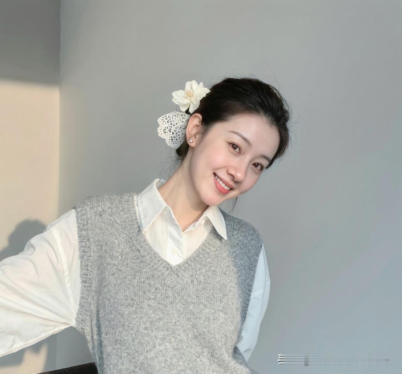 真正打动人心的，往往不是那些腻歪的甜言蜜语，也不是昂贵的礼物。而是那种下意