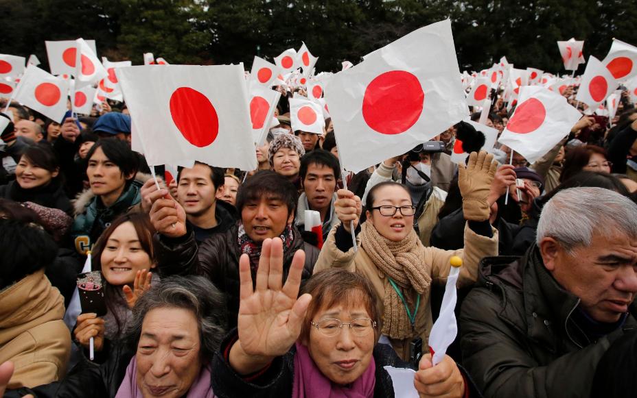 日本这个国家，对黑人严防死守，对欧美白人爱搭不理，但是对待黄种人，特别是
