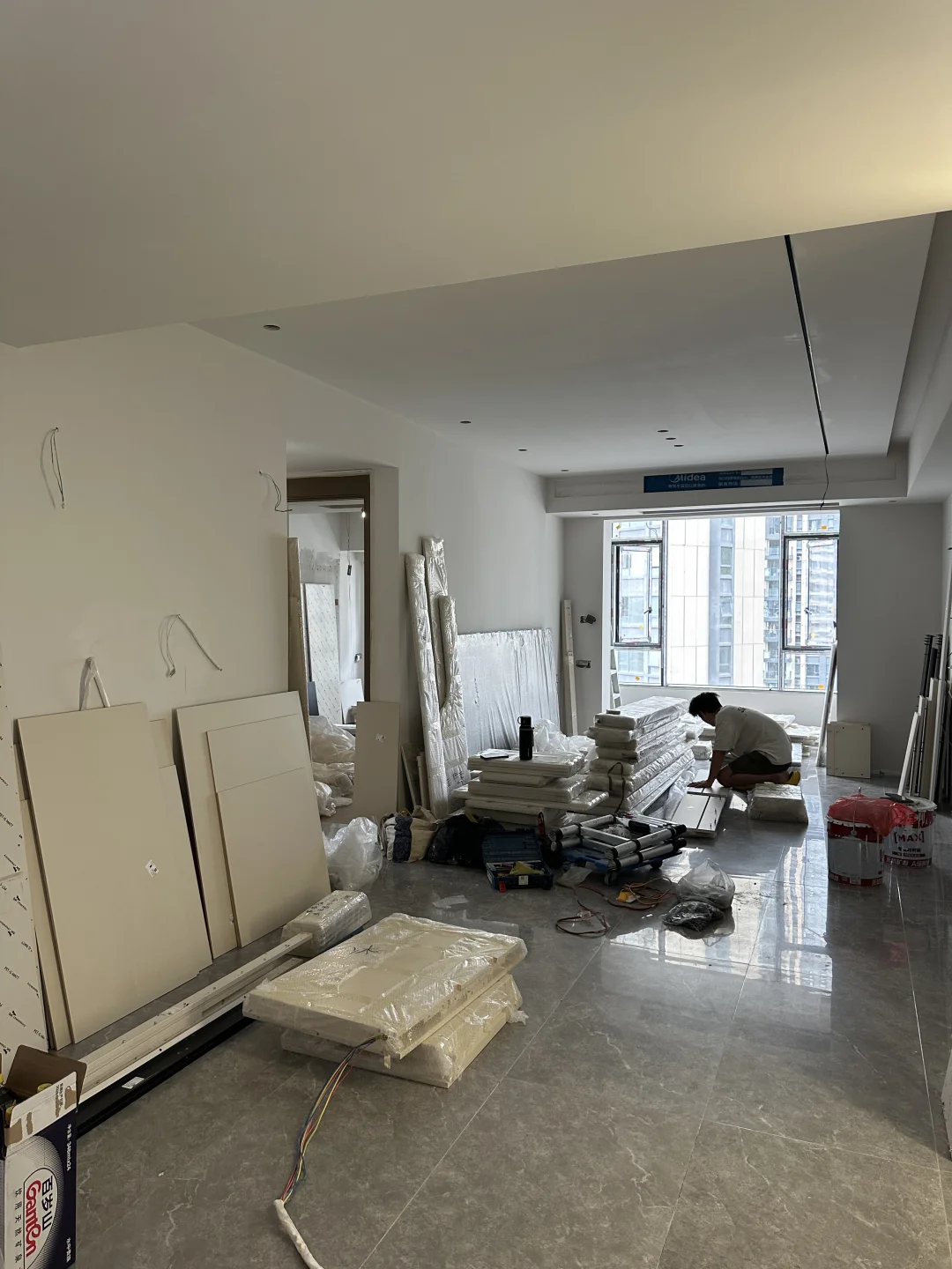 82平，全屋定制70平柜子，俩师傅几天能安好？