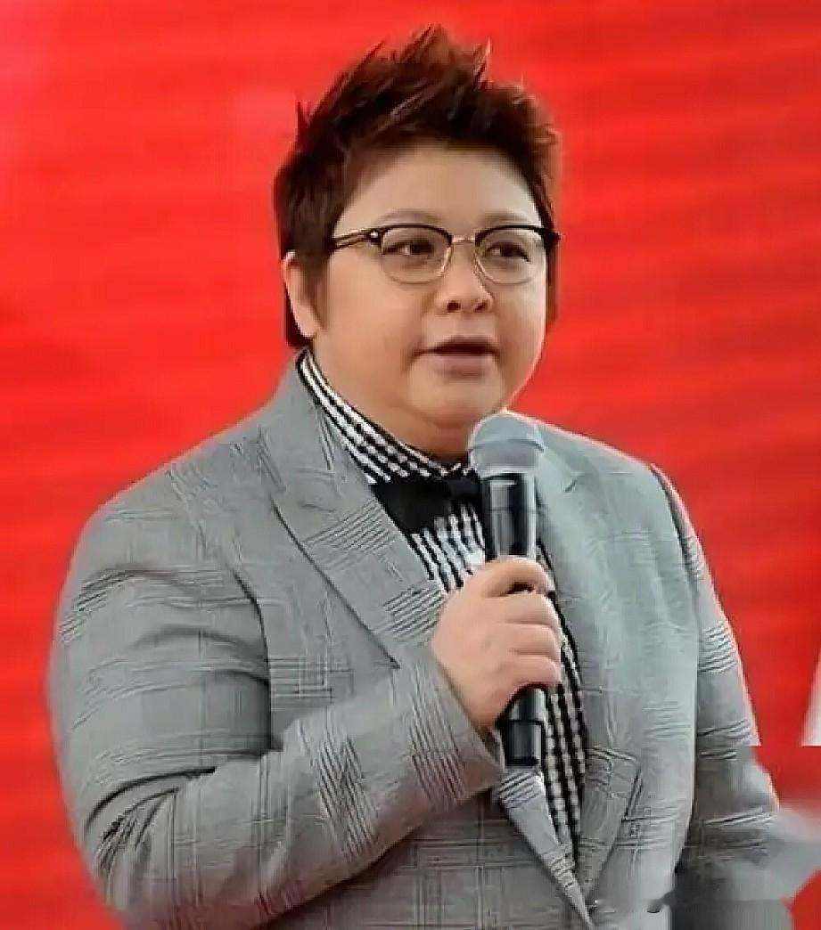 明眼人都看得出来，韩红会出事最大的问题，压根儿也不是因为说错话，而是不要