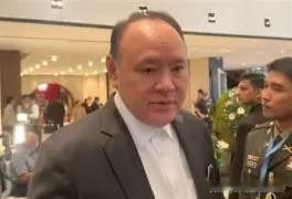 美军已插手，菲防长登中国岛礁，消息捅到国防部，解放军双语问罪！7月12日，菲