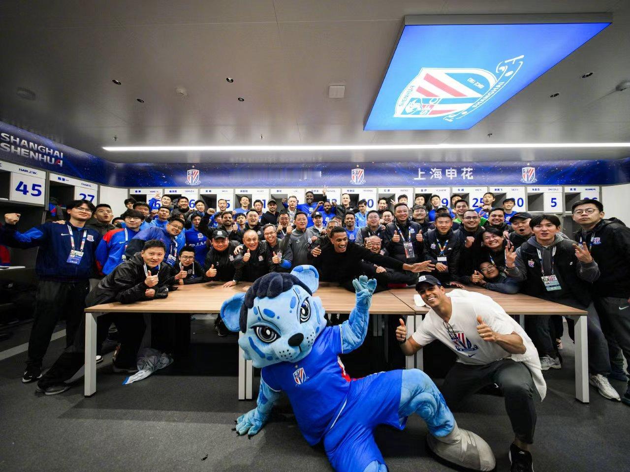 昨天申花与青岛海牛的比赛结束了，由于比较忙一直没有空上来，说实话2比0的比分是符