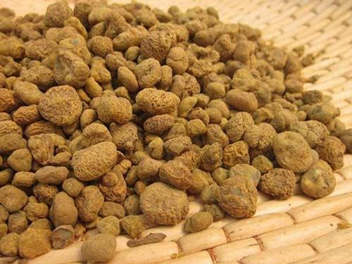一剂万能止痛方，2个中药搭档，肩膀疼腰腿疼颈椎痛都能调，一试就灵 久坐脖子僵