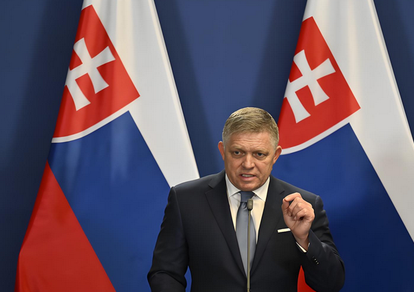 果然磨洋工还得是洋人磨，一段仅有7.5公里长的隧道，斯洛伐克人竟然干了30年才完