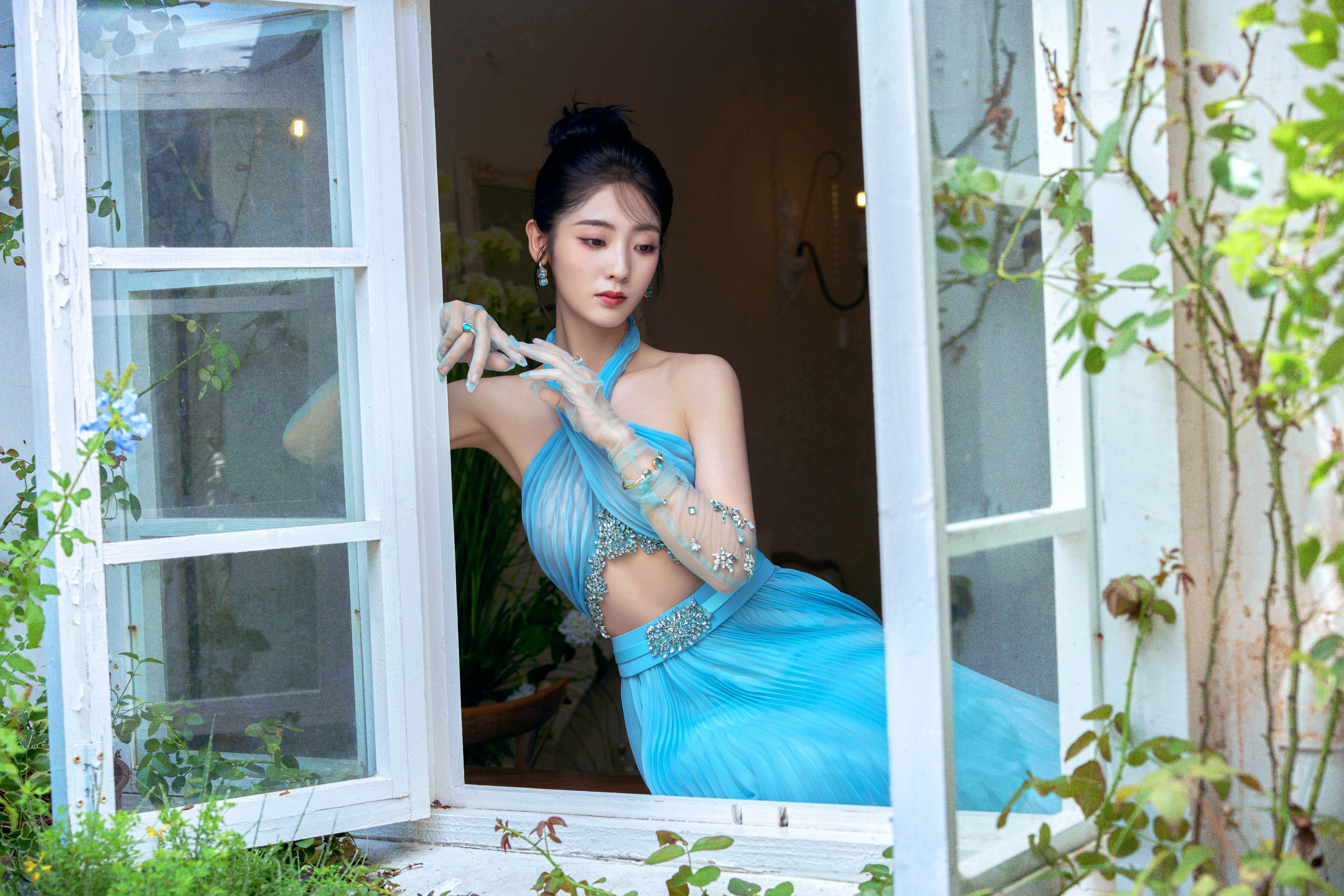 邢菲，迷人的一抹蓝​​​