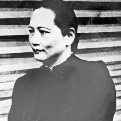 宋庆龄终生无子，1981年遗体检查，才揭开她最惨痛的秘密，原来——她的子宫没了，