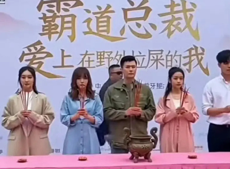 疯子？！原本以为妇科病就够癫了………