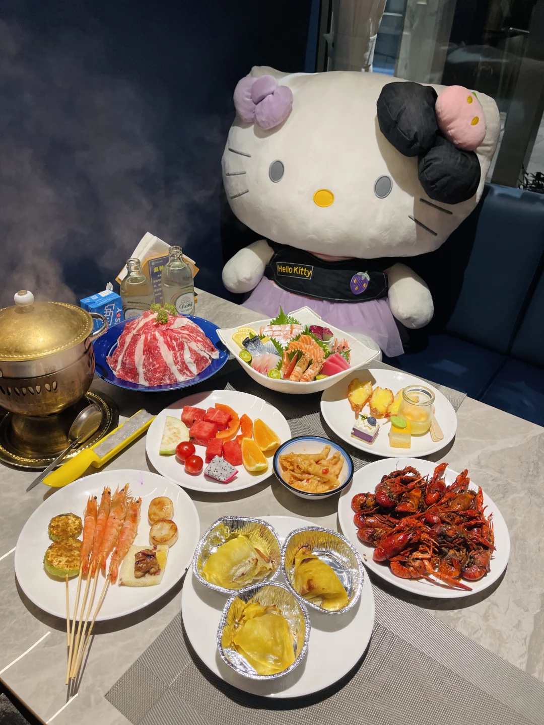 花都广场！！下了地铁就冲的海鲜自助餐！