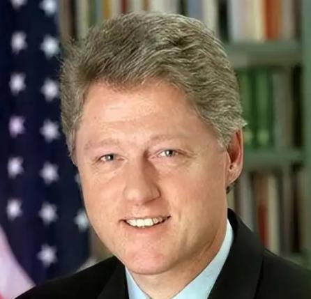 克林顿之后，美国再无拥有治国之才的总统，克林顿身上有一种现在美国政客极其罕见的特