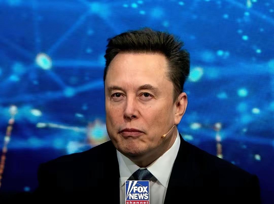 马斯克最近又上热搜了！这位世界首富在社交平台上发表了一番让人意外的话：“只有拥有