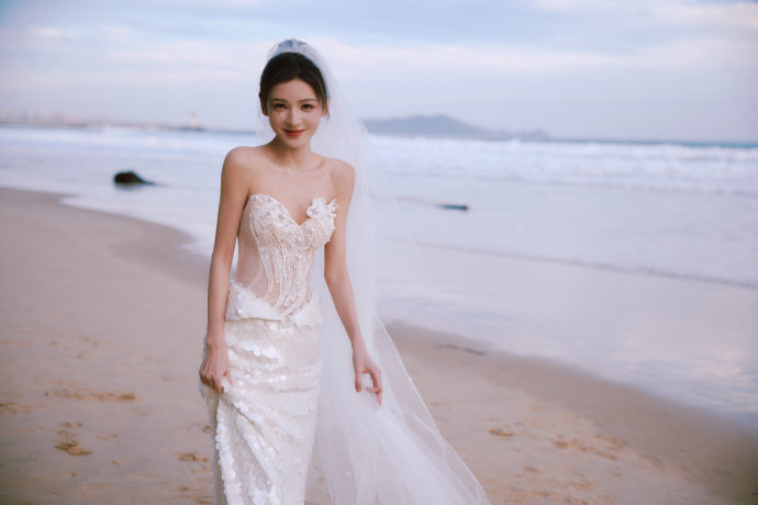 张予曦神颜来的张予曦贝壳婚纱阿瓜和我结芬