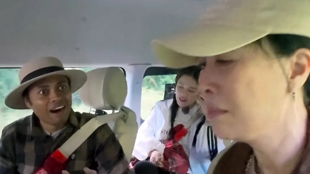 那英落泪这黑人小哥表情哈哈哈哈哈哈英子疑似被感动哭​​​