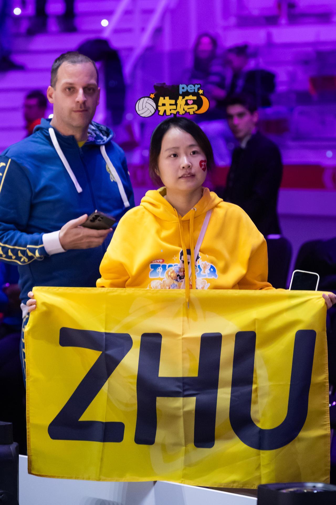 朱婷13分加比进攻发威科内利亚诺报了世俱杯失利的一箭之仇，夺得本赛季第一