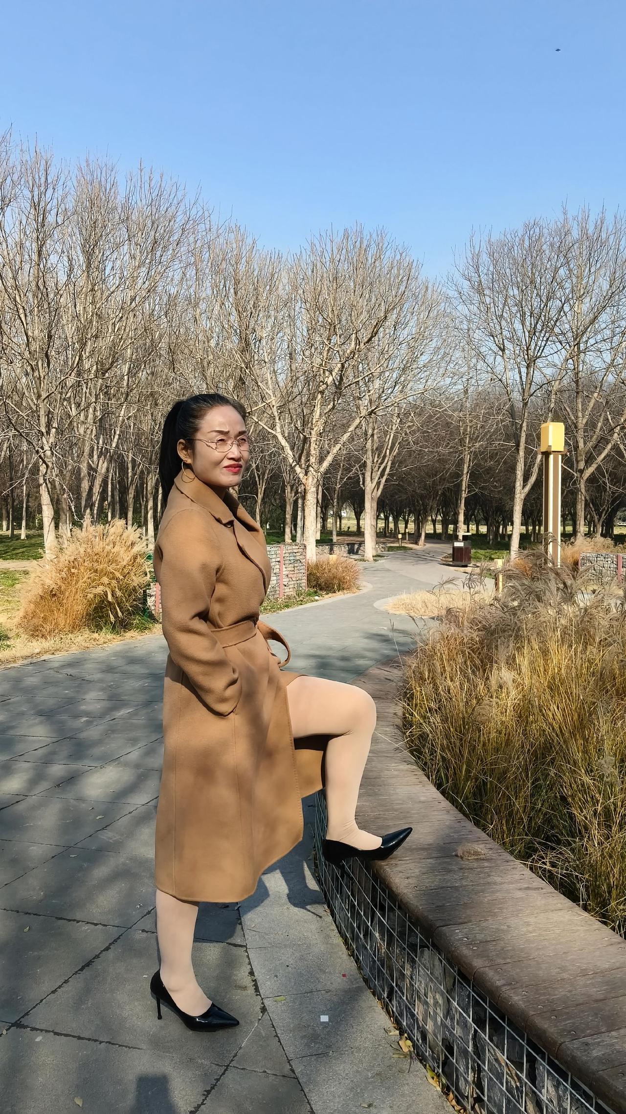 人生，有时候需要沉淀，也需要历练。要有足够的时间去...