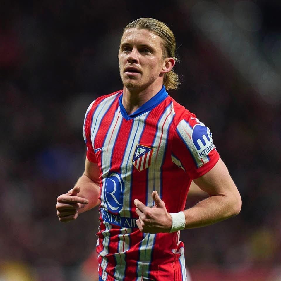 还有1星期，25~26赛季的冬窗就要打开了，曼联中场怎么补？是内维斯(£25