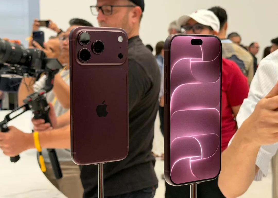 🔥iPhone 18 Pro真机全部亮相！终于看到真机实拍啦📸