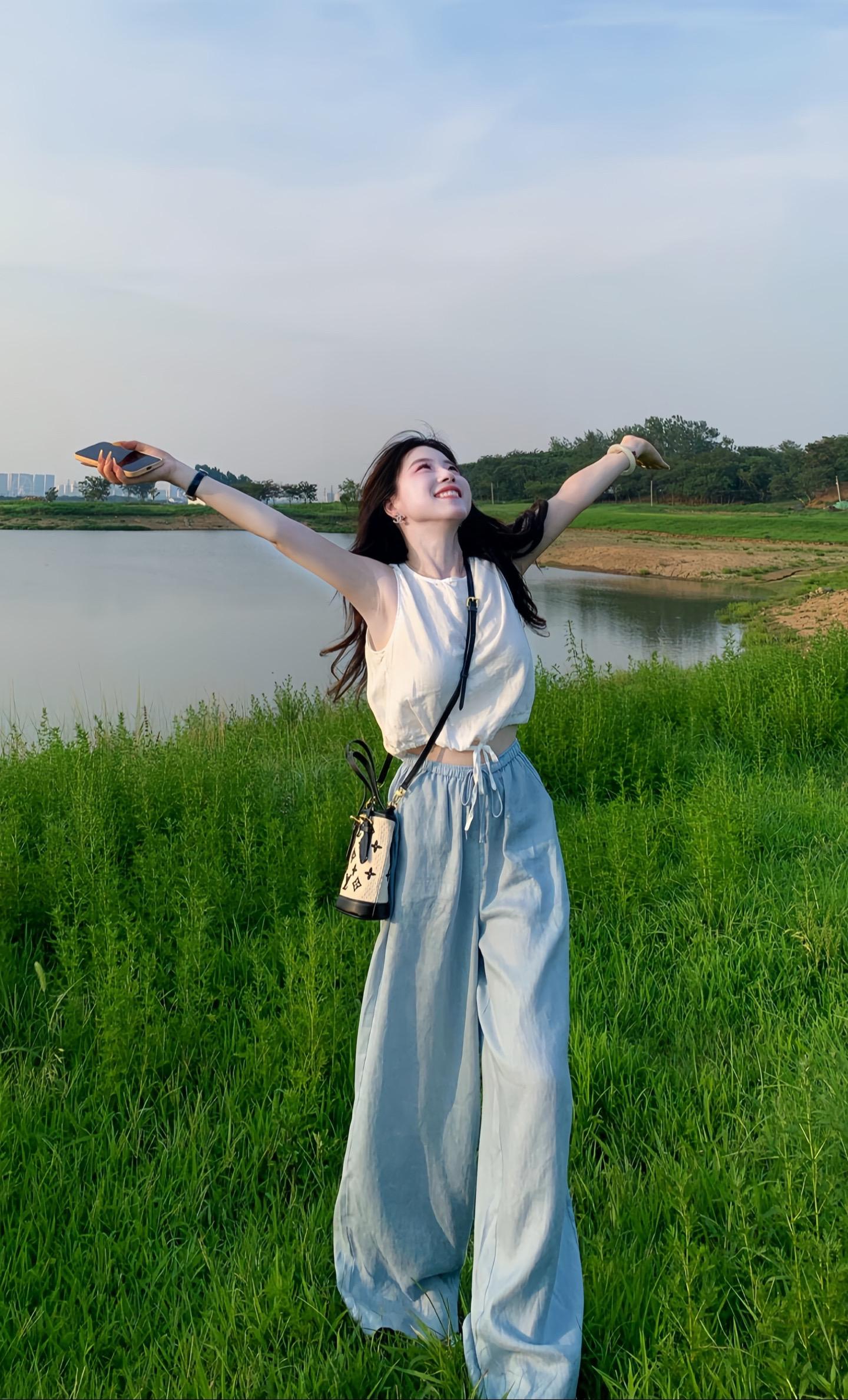 夏天该有的样子 ootd穿搭 韩系穿搭 出游穿搭 夏日穿搭