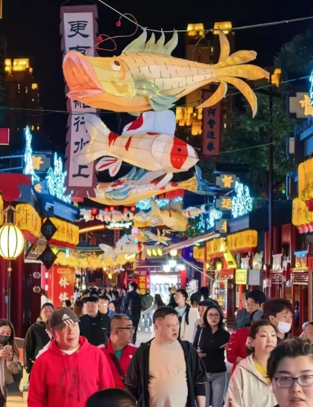 武汉天气预报小雨！中雨大雨倾盆大雨！！！好消息！上班的第二天武汉市天气凉爽！！