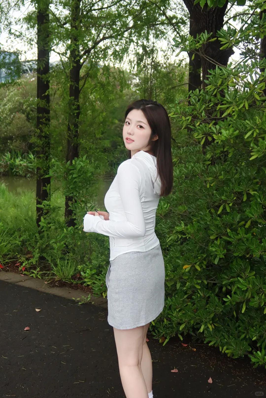 如果吻她一下会穷三年，但你愿意吗数学系教授精妙论证