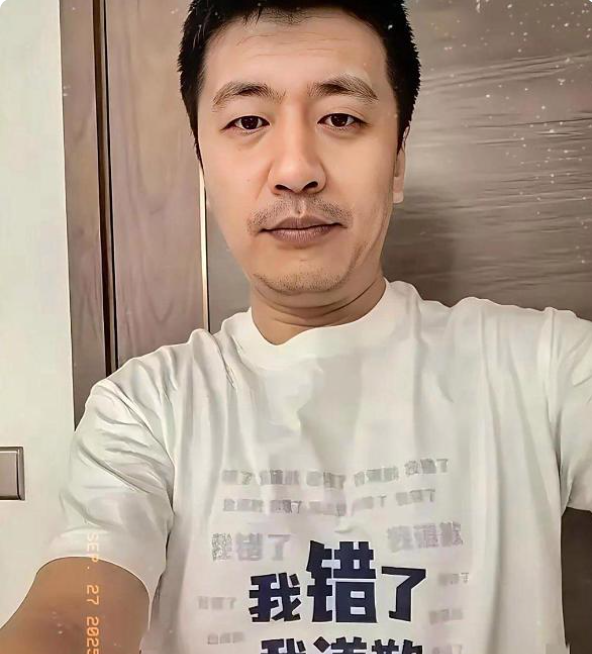 上万块志愿填报是“模板”？张雪峰被封背后：流量生意撑不起教育规划！