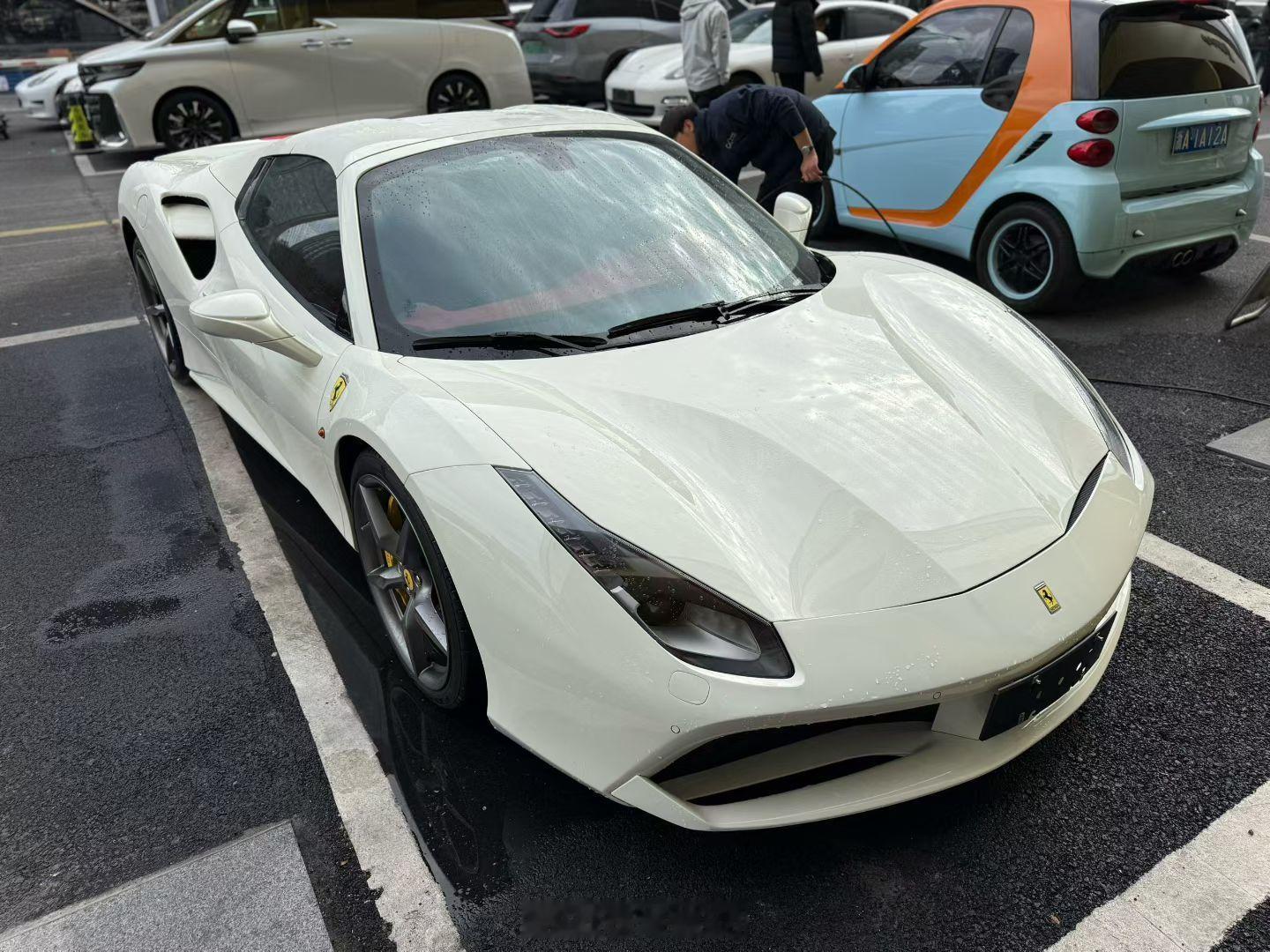 18年法拉利488敞篷13000公里💰