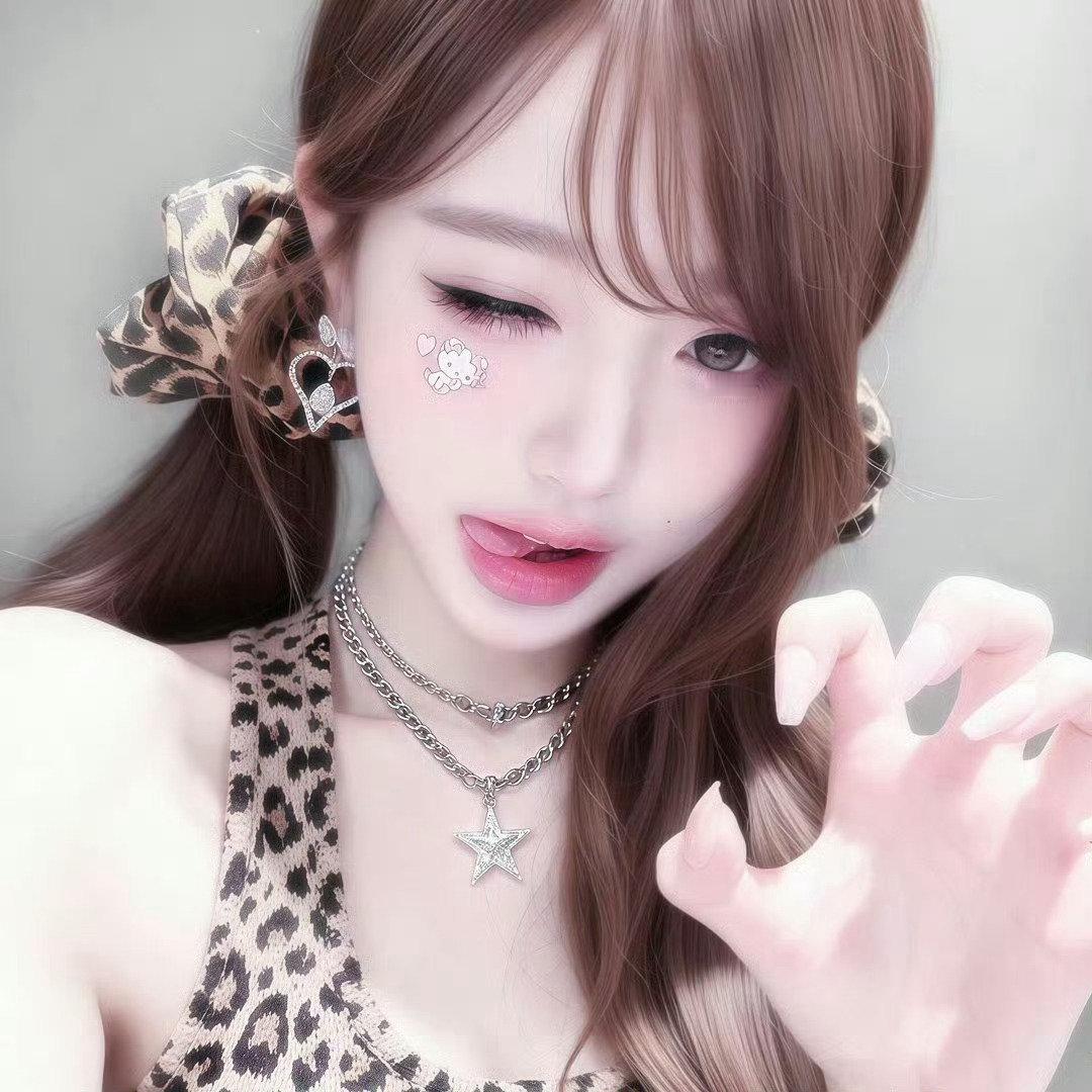 𝐖𝐞𝐂𝐡𝐚𝐭头像分享低饱和头像||闺蜜头像||高质量女头||女生头像||头像分享||氛围
