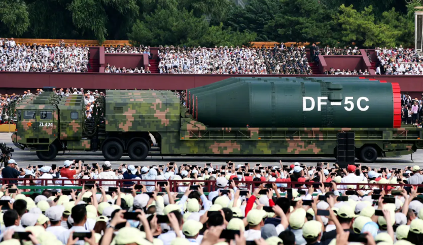 93阅兵的后劲实在太大了。解决了一个问题，又给全世界新增了一个问题，解决的是，坦