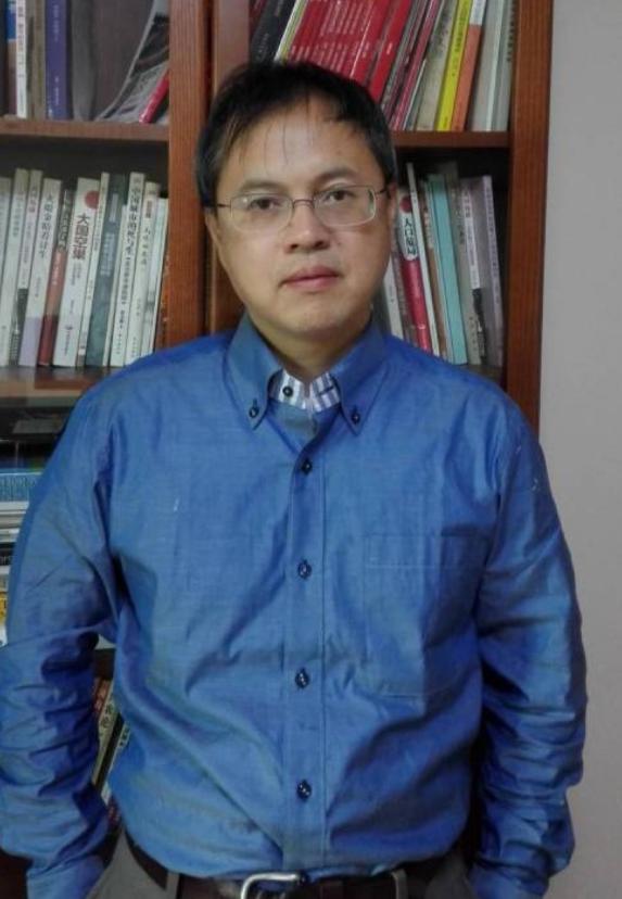 “不管放开几胎，中国人口都会急剧萎缩！”2023年人口专家黄文政就警告过，而且他