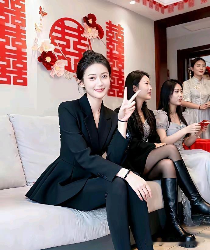 一件很奇怪的事不知道大家发现了吗我发现离异的女人可以被男人接受比自己大几岁的