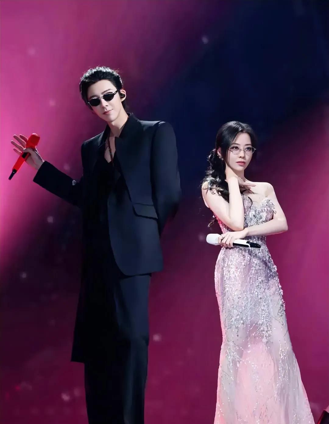 对不起，我真的无法同情张靓颖！不是因为她已经40岁了，也不是她和冯珂离婚损失