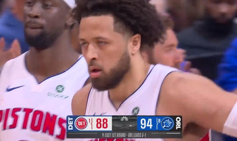 魔术再胜活塞大比分3-1去年我们成功黑7火箭你们说魔术今年能不能黑8活塞？