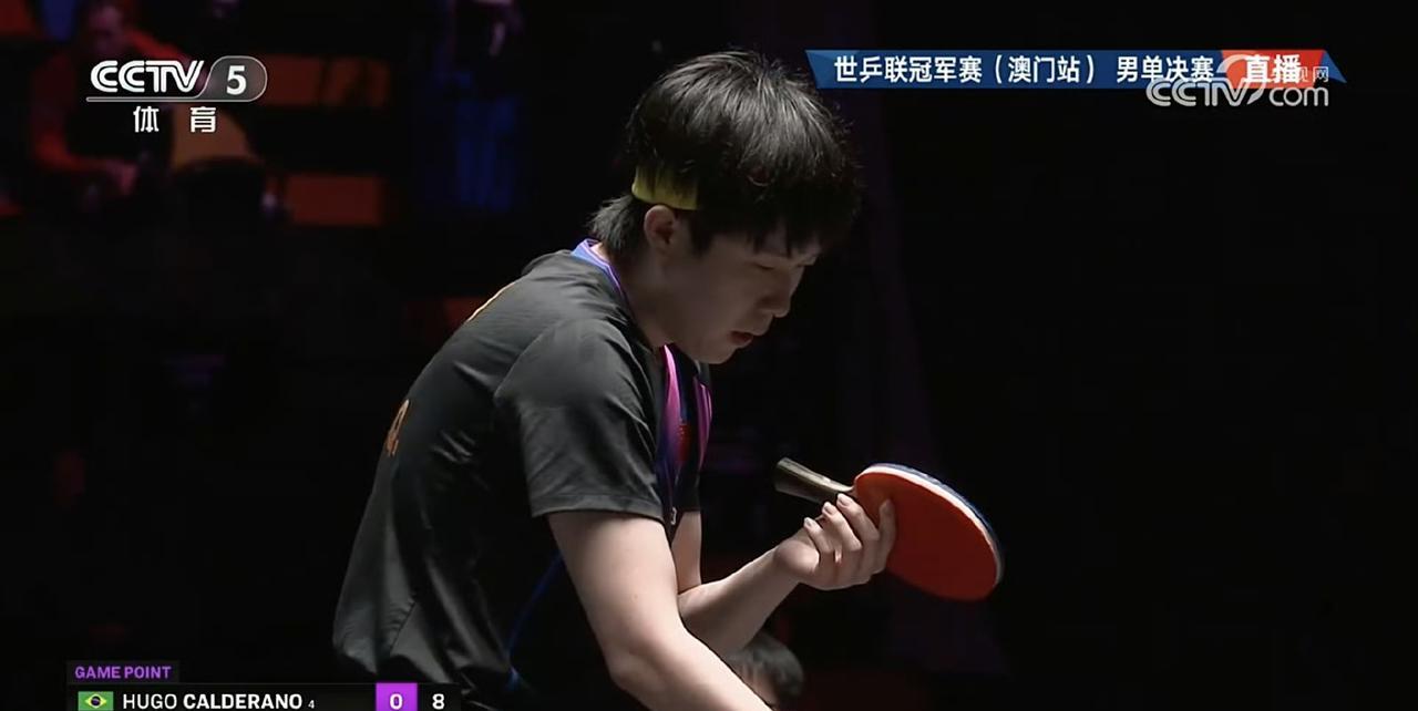 看爽了，王楚钦4-0横扫雨果！整场比赛王楚钦把雨果控制的死死的，打得雨