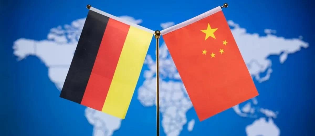 对于我们的回击，德媒非常的不高兴！8月19日，德国《法兰克福汇报》刊文声称，德国