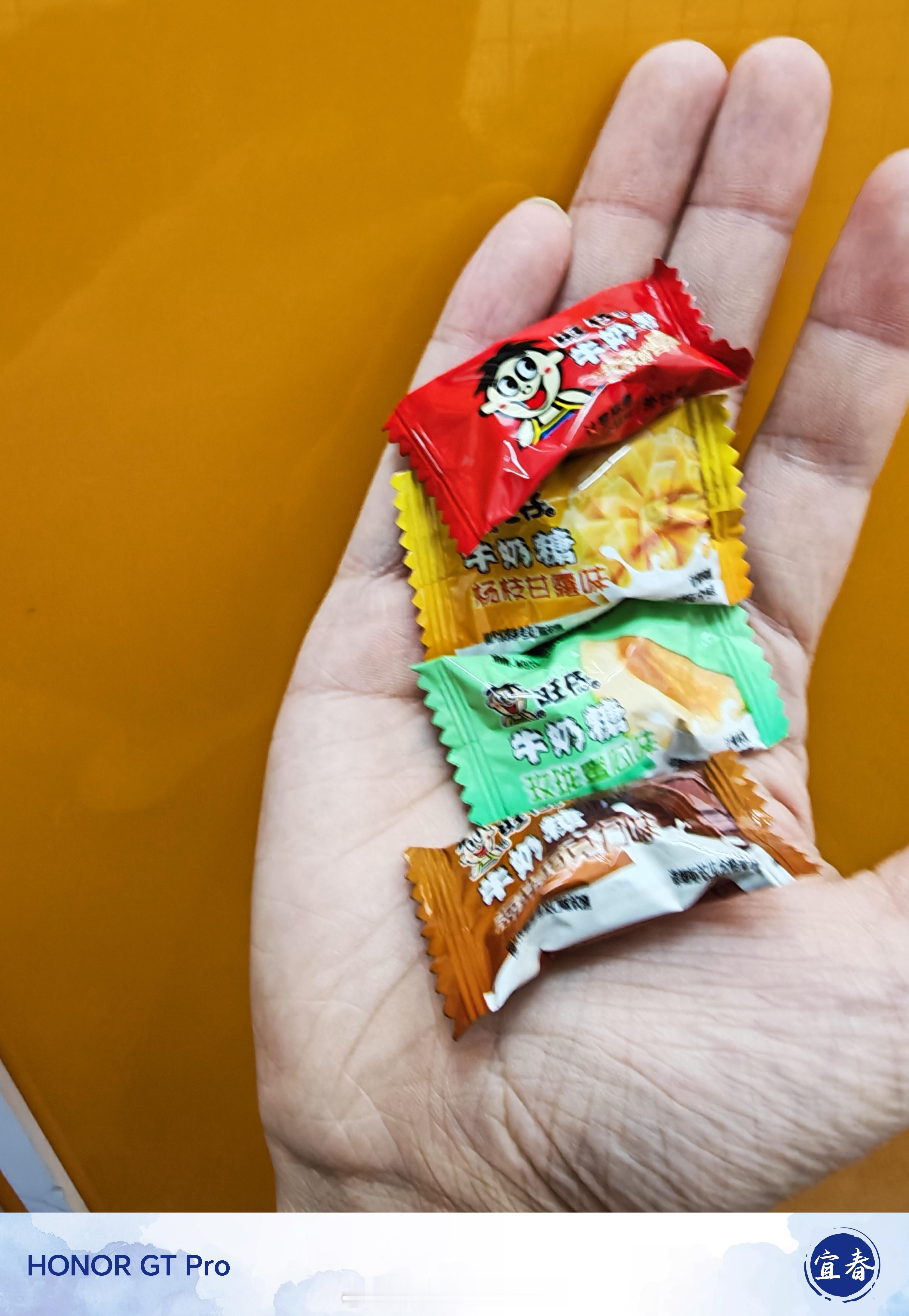 风油精软糖这个我也是第一次见旺仔牛奶杯杨枝甘露玲珑蜜瓜的口味​​​