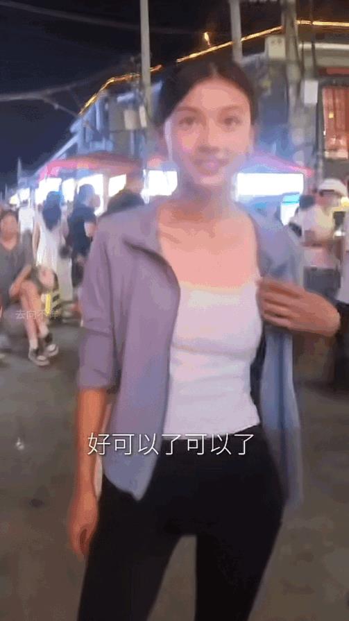 河南南阳14岁女孩意外走红，因长相惊艳酷似张柏芝和杨颖，连导演于正都追问联系方式