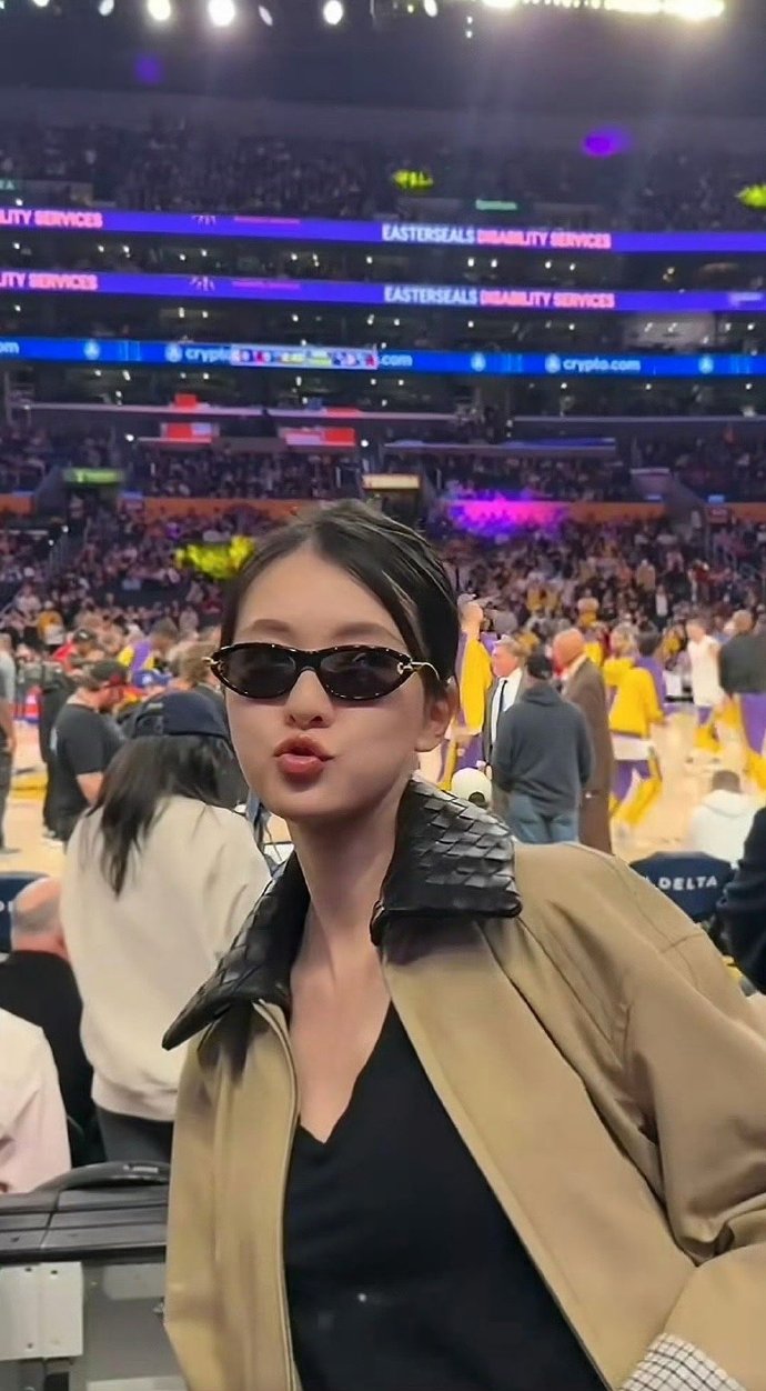 乔欣淡圈后的生活，乔欣半退圈后把日子过成了诗！在娱乐圈体验够了，就转身拥抱逛吃看