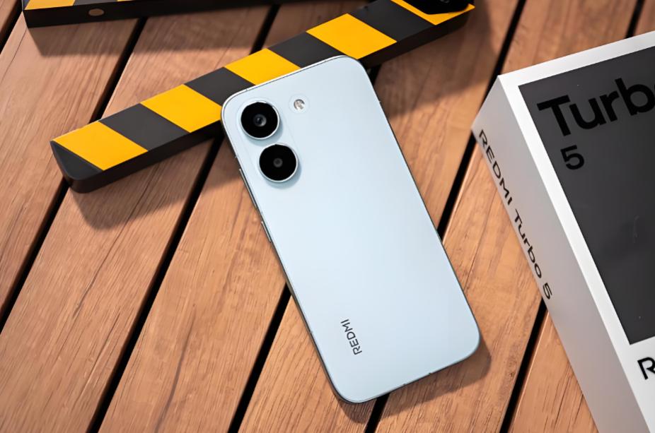 小米这波操作，直接把充电宝塞进手机了！小米直接把9000mAh大电池，塞进了仅