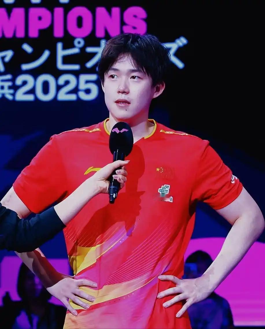 张本智和学聪明了，美国大满贯开赛在即，张本智和竟然出奇的安静，不仅没有口出