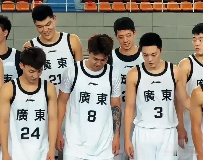 刘传兴加盟广东男篮全运会篮球队！真没想到，广东男篮打个全运会篮球，竟然瞄上了山